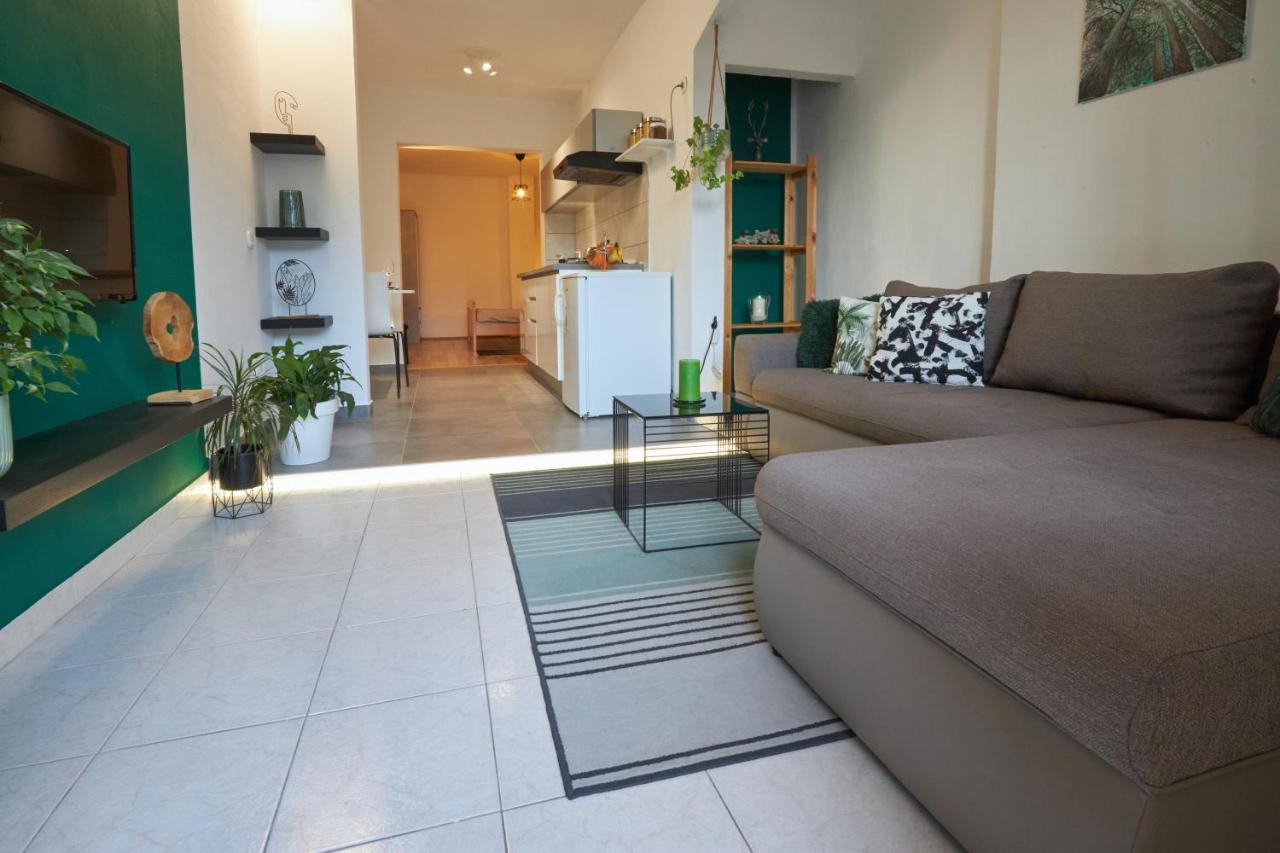 Apartment Green Пореч Экстерьер фото